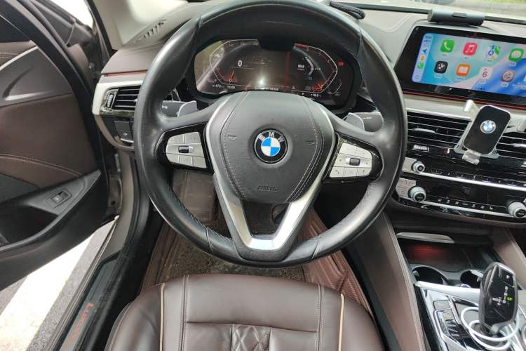 Used BMW 5 Series 2020 530Li Leading Edition Luxury Package Steering Wheel