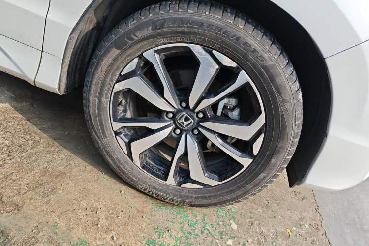 Used Honda UR-V 2017 240TURBO Two-Wheel Drive Classic Edition China V
