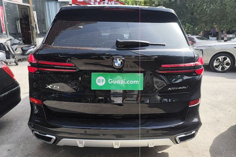 Used BMW X5 2023 xDrive 40Li M Sport Package