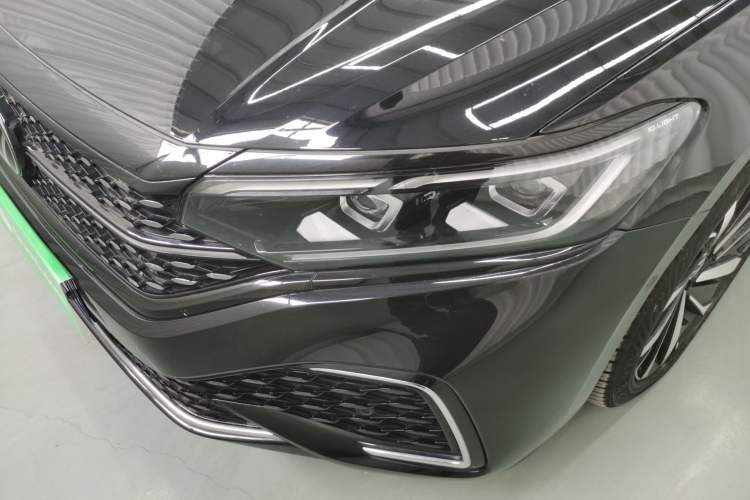 Used Volkswagen Passat 2022 330TSI Starry Luxury Edition Left Front Headlight