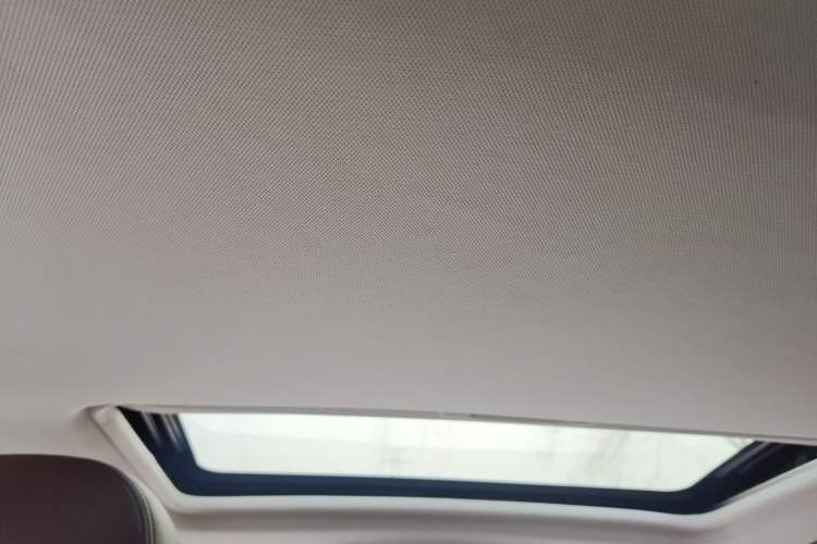 Used BAIC Beijing EU5 2018 R500 Smart Wind Edition