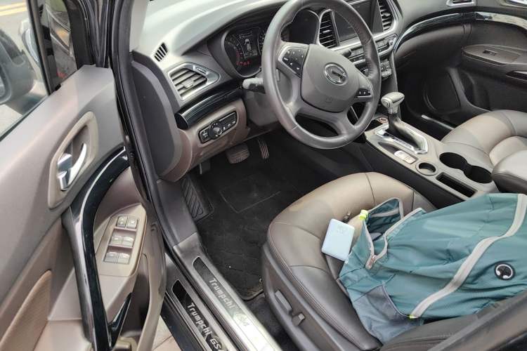 Used GAC Trumpchi GS4 2017 235T Automatic Two-Wheel Drive Luxury Smart Connectivity Version Driver Seat