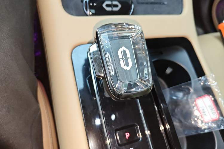 Used Hima AITO M7 2024 1.5T Rear-Drive Plus Version 5 Seats
