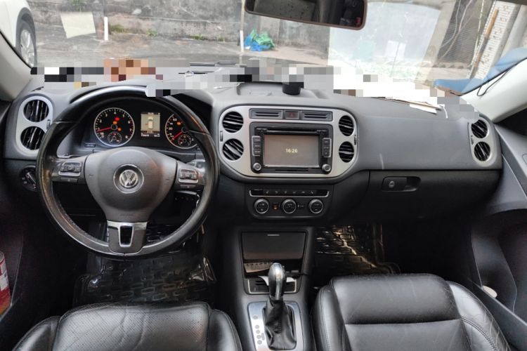 Used Volkswagen Tiguan 2013 1.8TSI Automatic Two-Wheel Drive Luxury Model Center Console