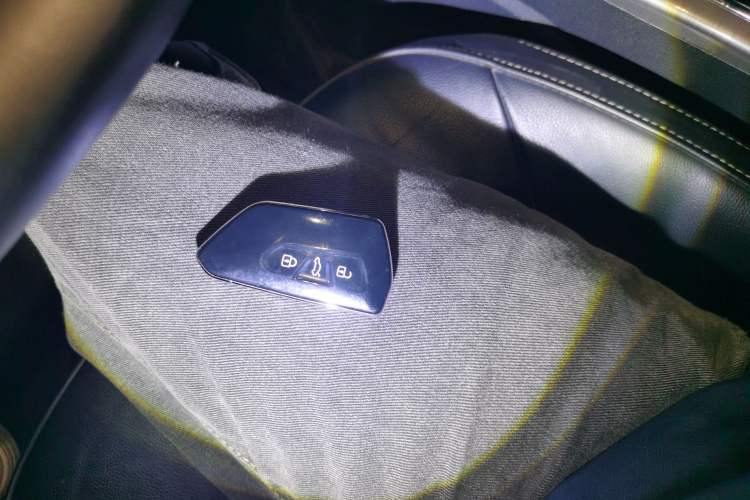 Used Volkswagen Passat 2017 280TSI DSG Luxury Edition
