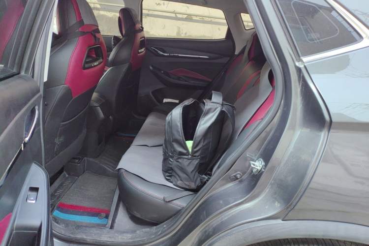 Used CHANGAN OSHAN X5 2021 1.5T DCT Prestige Edition
