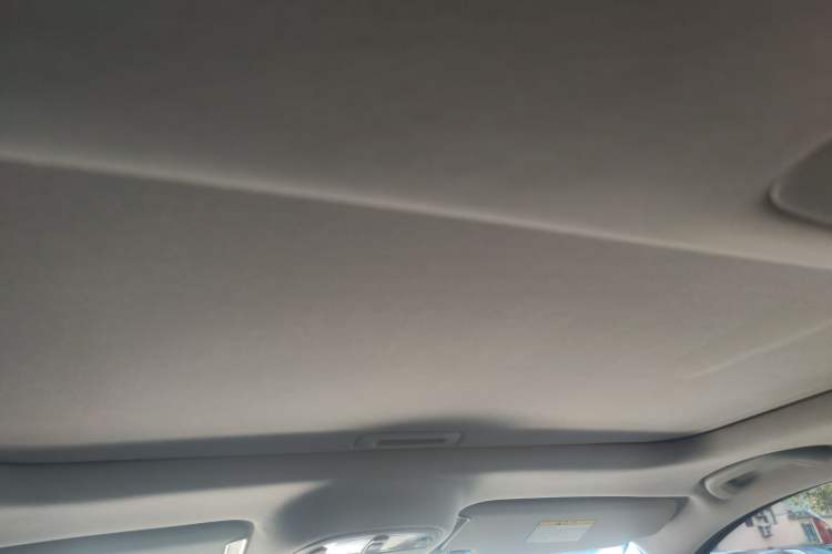 Used Hyundai Santa Fe Classic 2012 2.4 Luxury Edition 7-Seater Four-Wheel Drive
