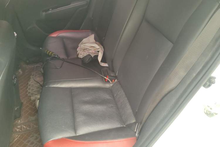 Used Kia KX Cross 2018 1.6L Automatic Dynamic Sunroof Version Left Rear Seat