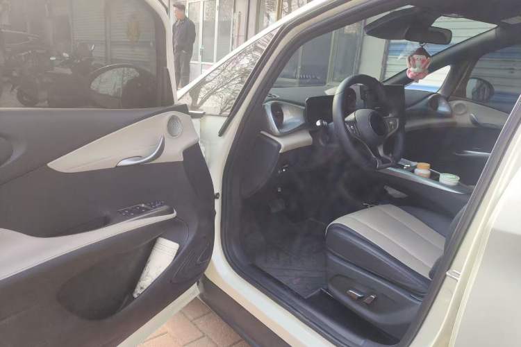 Used BYD Dolphin 2025 Smart Drive Version 420 km Freedom Edition