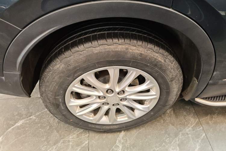 Used Buick Enclave 2020 28T Two-Wheel Drive Zhanqi Version Exterior 5