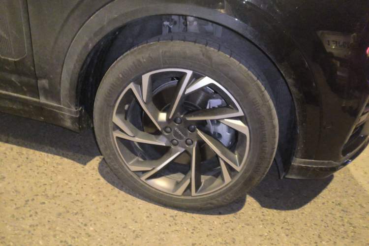 Used Lynk & Co 09 EM-P 2021 2.0T PHEV Halo Six-Seater
