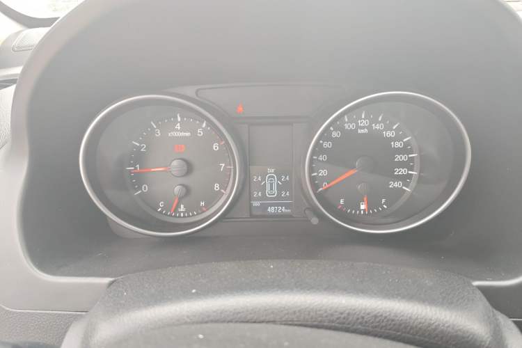 Used Haval H6 2015 Upgraded Model 1.5T Manual Two-Wheel Drive Elite Version