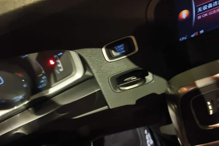 Used Volvo V60 2017 T5 Zhiyi Edition China V Standard
