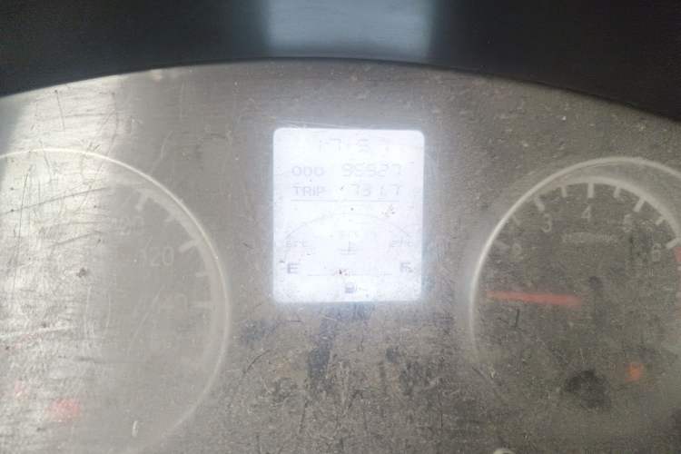 Used Jinbei Hiace X30 2020 1.5L Super-Comfortable Version China VI Standard SWC15M Odometer Close Up