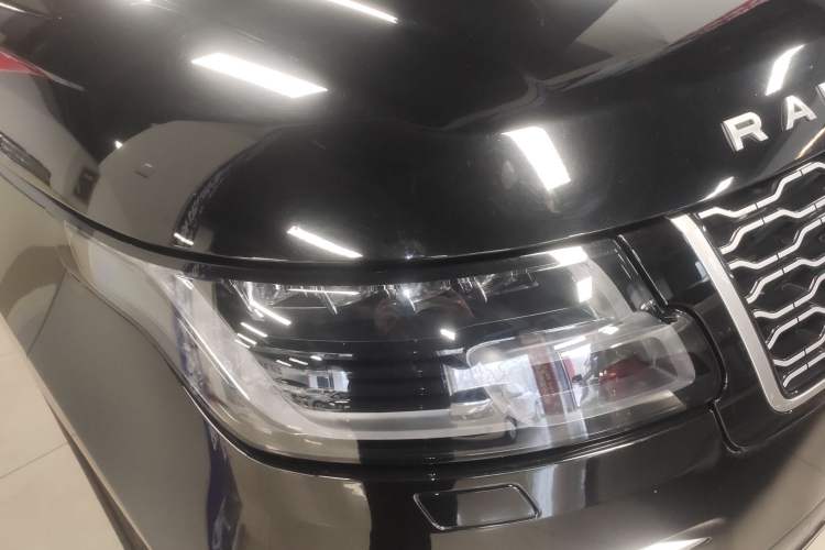 Used Land Rover Range 2020 3.0 L6 Long-Wheelbase Legacy Right Front Headlight