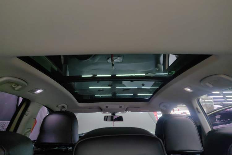 Used Volkswagen Golf Sportsvan 2016 230TSI Automatic Trend Edition