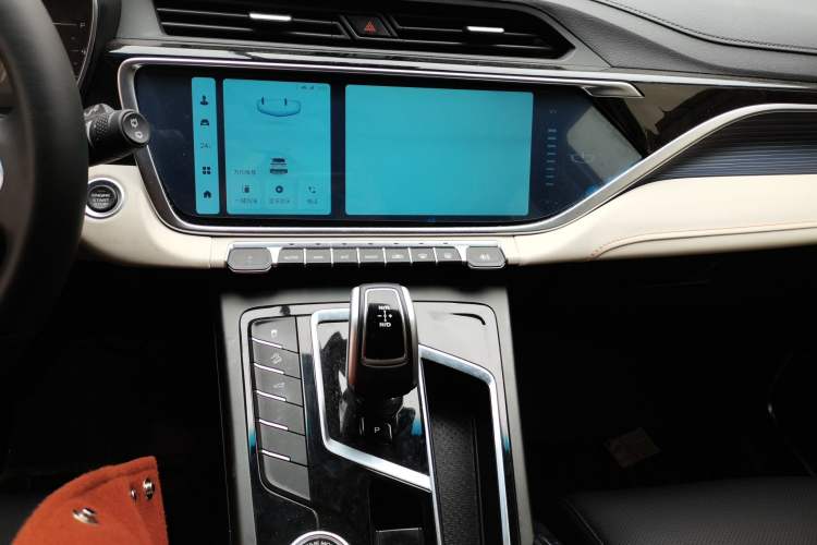 Used Geely Auto Emgrand X7 Sport 2022 Boyue X 1.8TD DCT Smart Model Audio And AC Panel