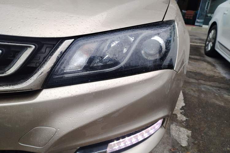 Used Geely Auto Emgrand 2017 Sedan Million Edition 1.5L CVT Upward Version
