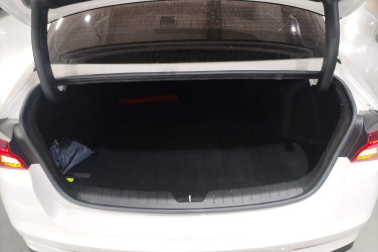 Used Kia K5 2021 270T CVVD Refreshed Edition
