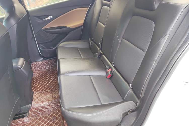 Used Chevrolet Cavalier 2020 Redline 325T Automatic Xinyao Edition China VI Standard Left Rear Seat