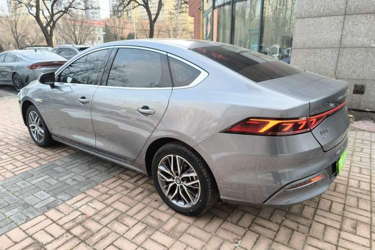 Used BYD Qin PLUS 2024 Honor Edition EV 510KM Leading Model
