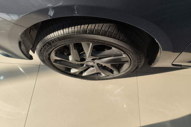 Used BYD Qin New Energy 2019 High-Range Luxury Model
