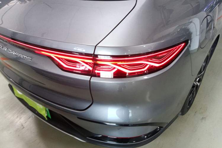 Used BYD Han 2025 DM-i 125KM Prestige Model