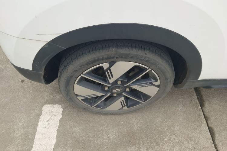 Used Chery New Energy Boundless Pro 2022 301km LingShou Edition NMC Lithium-ion
