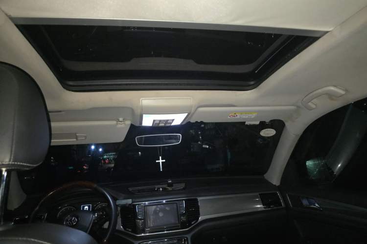 Used Volkswagen Teramont 2017 330TSI Two-Wheel-Drive Luxury Edition