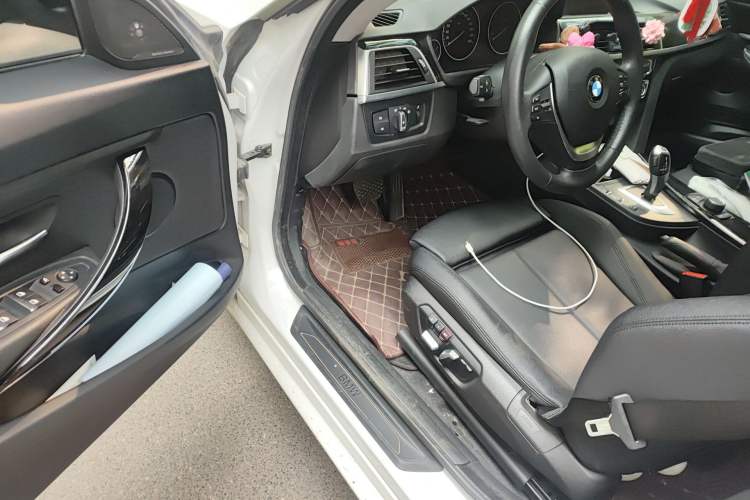 Used BMW 3 Series GT 2018 320i Sport Edition