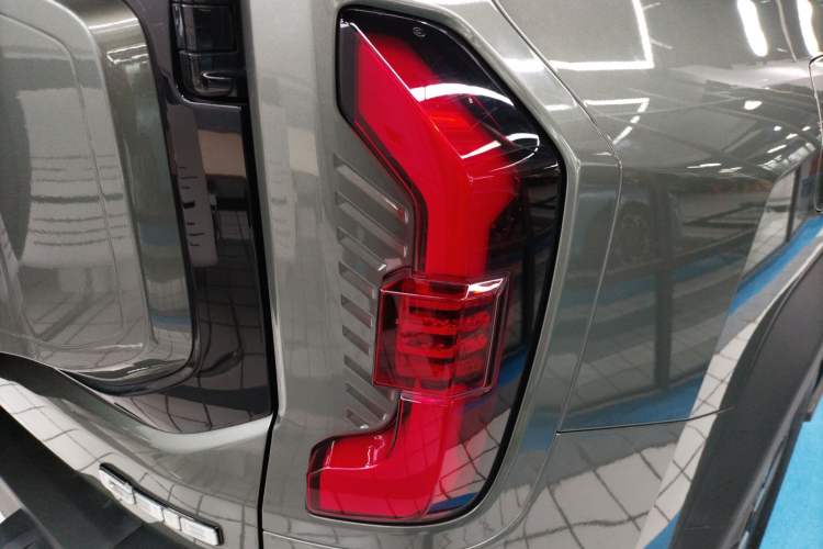 Used Deepal G318 2024 Two-Wheel Drive Air Suspension Version