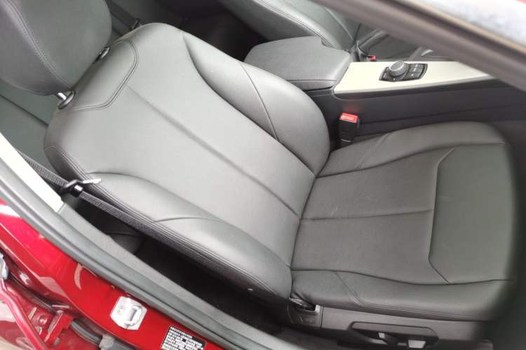 Used BMW 3 Series 2015 320Li Luxury Edition Fashion Model