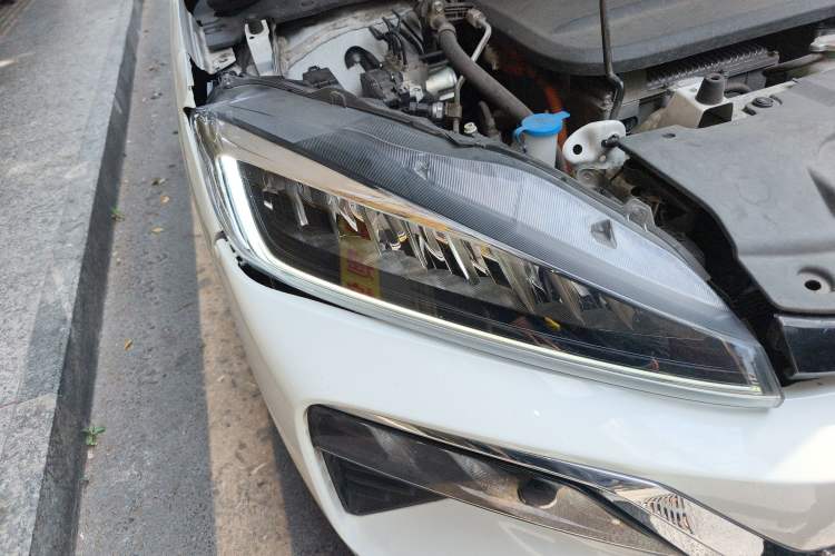 Used CIIMO M-NV 2021 Shangcheng Edition Right Front Headlight