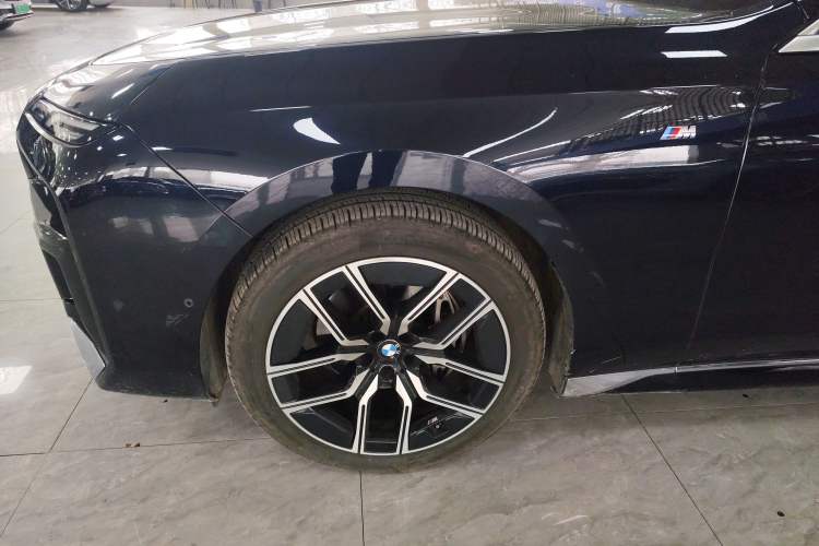 Used BMW 7 Series 2023 735Li M Sport Package
