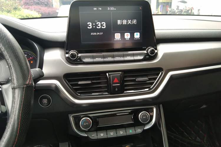 Used Kia Sportage R 2018 2.0L Automatic Smart Luxury Version China V Standard Audio And AC Panel