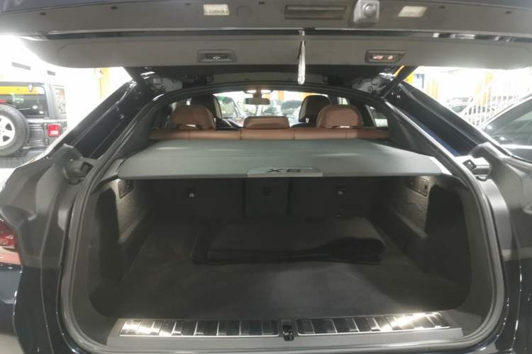 Used BMW X6 2022 Second Facelift xDrive40i Luxury Version M Sport Package