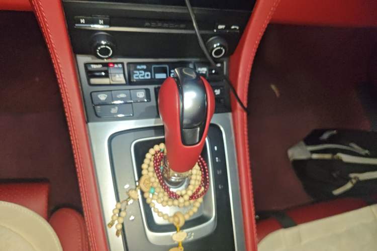 Used Porsche 718 2022 Boxster 2.0T Gear Lever