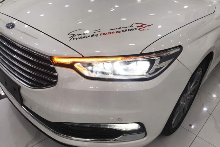 Used Ford Taurus 2019 EcoBoost 245 Premium Edition