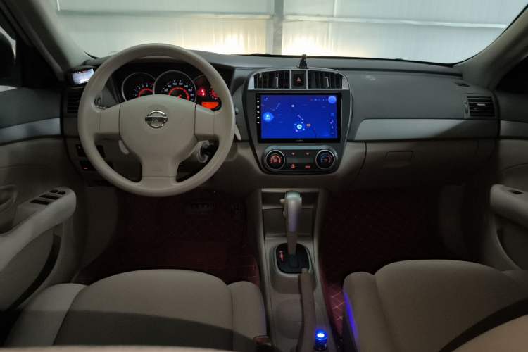 Used Nissan Sylphy 2012 Classic 1.6XE Automatic Comfort Edition Center Console