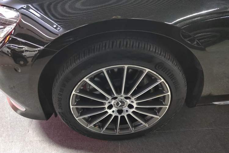 Used Mercedes-Benz E-Class 2022 Second Facelift E 260 L