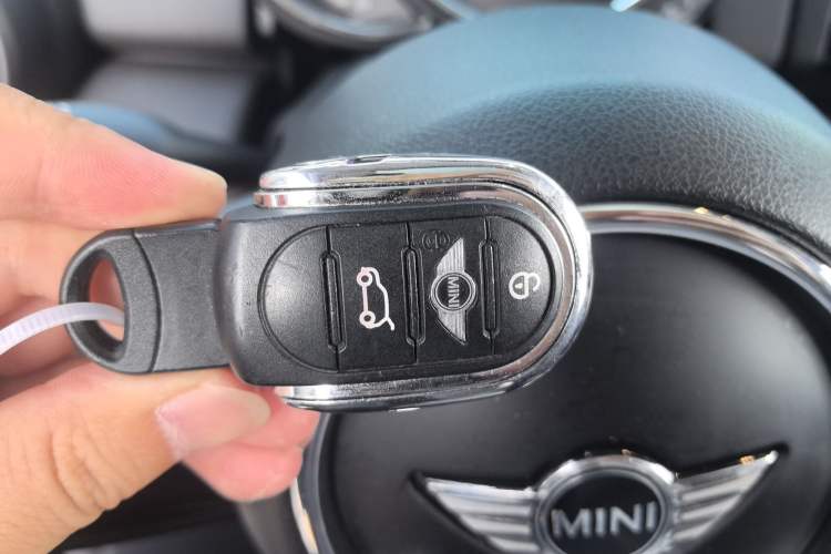 Used MINI MINI 2016 1.2T ONE Pioneer Edition