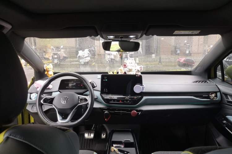 Used Volkswagen ID.4 X 2021 Pro Smart Long-Range Edition Headliner