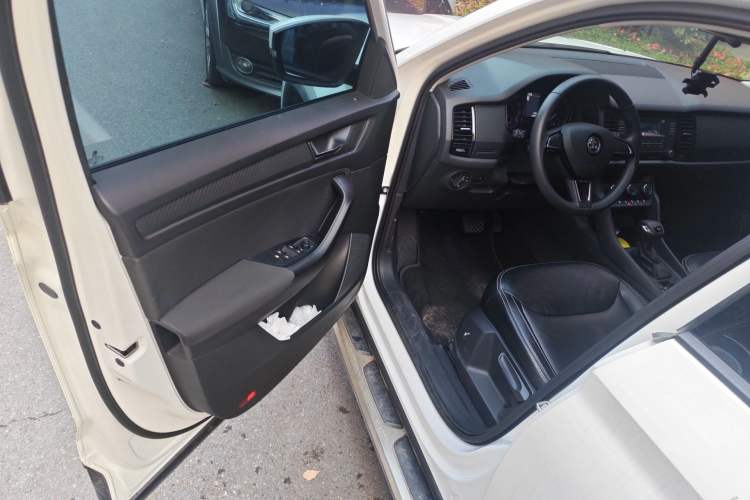 Used Skoda Kodiaq 2018 TSI330 5-Seater Two-Wheel-Drive Standard Edition Driver Seat