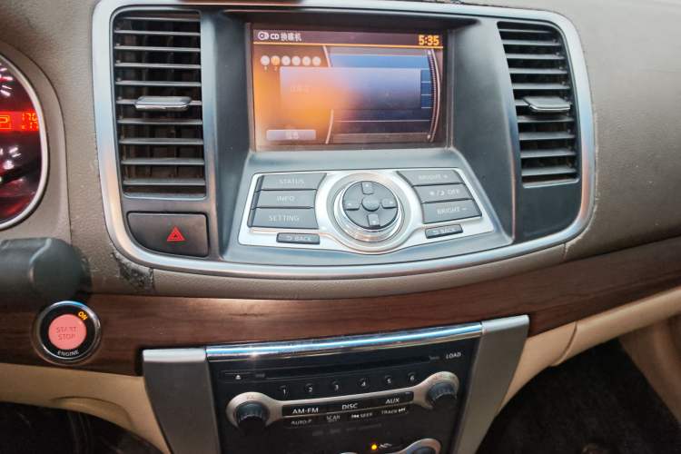 Used Nissan Teana 2008 Duke 2.5L XV Luxury Edition Audio And AC Panel