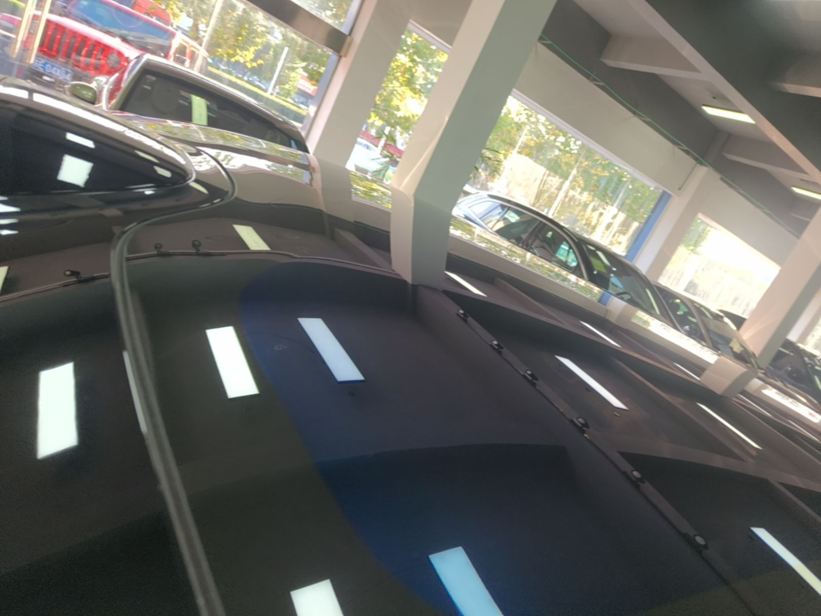 Xiaomi Auto YU7 2025 Ultra-Long Range High-Performance All-Wheel-Drive Max Edition — снимка 7