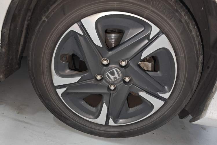 Used Honda Envix 2019 180TURBO CVT Prestige Edition China V Right Front Wheel Hub