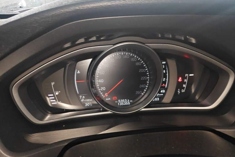 Used Volvo V40 2018 T3 Zhiyi Edition