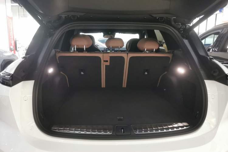 Used Nio ES6 2023 75 kWh Trunk