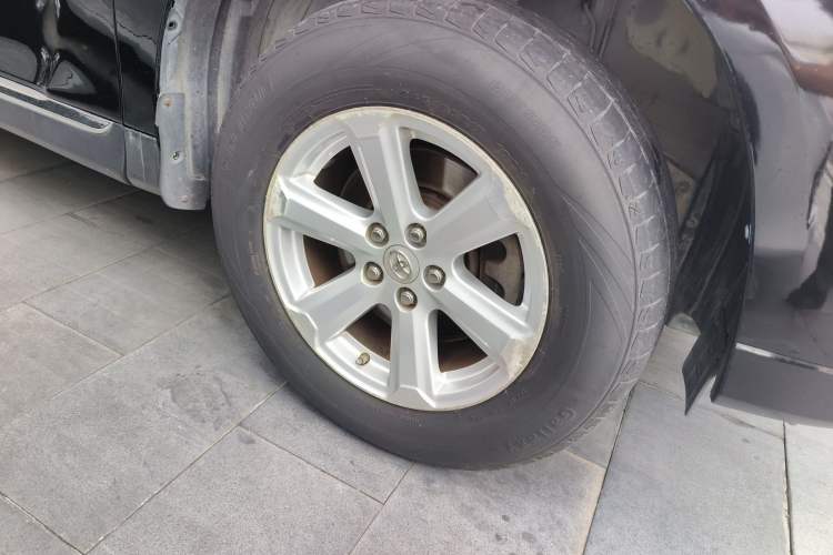 Used Toyota Highlander 2012 2.7L Two-Wheel Drive 7-Seater Elite Edition