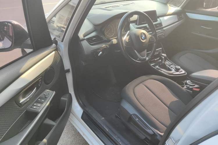 Used BMW 2 Series Active Tourer 2016 218i Fashion Model